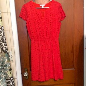 Embroidered lace red keyhole dress